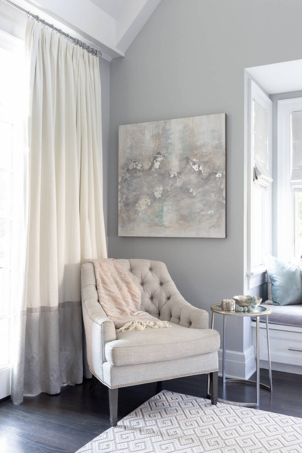 Bedroom Accent Chair And Window Treatments