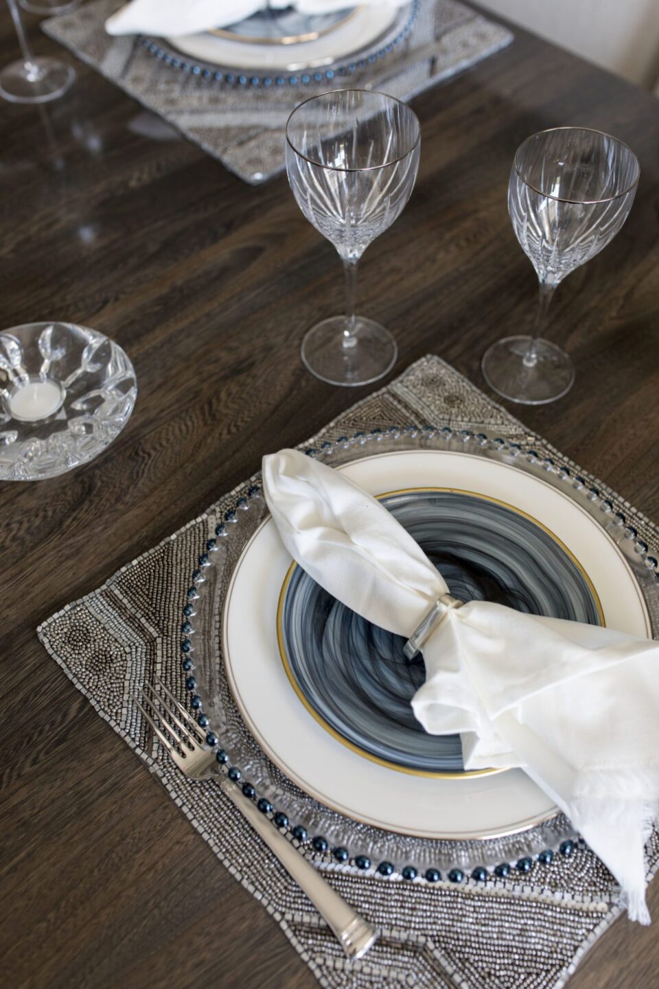 Dining Table Place Setting Charger Plates Napkin