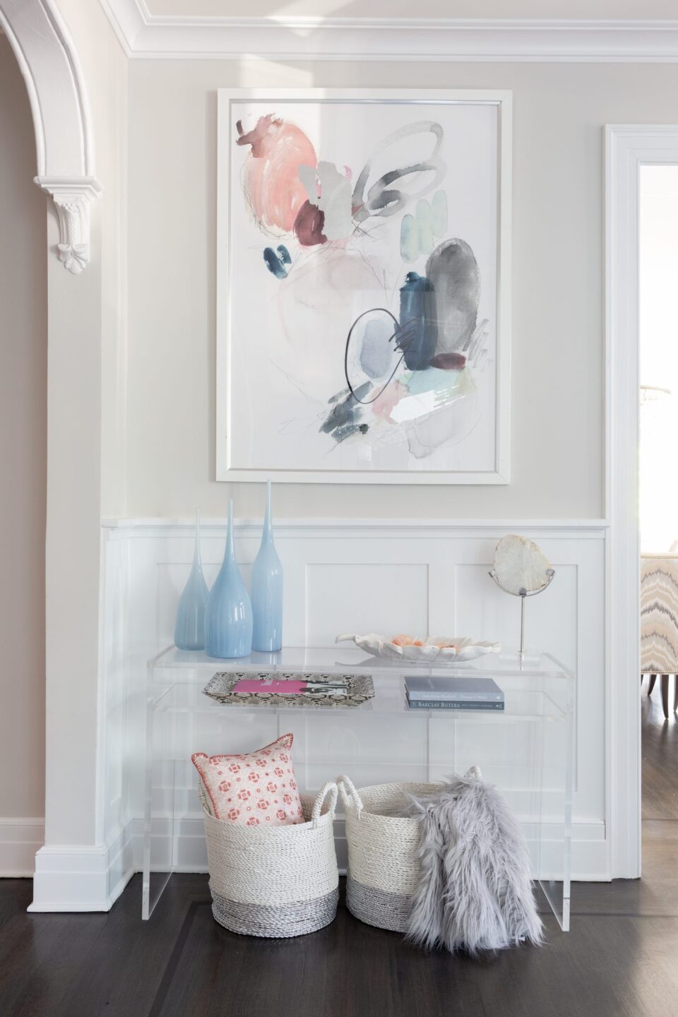 Entryway Design Basket Storage Clear Table