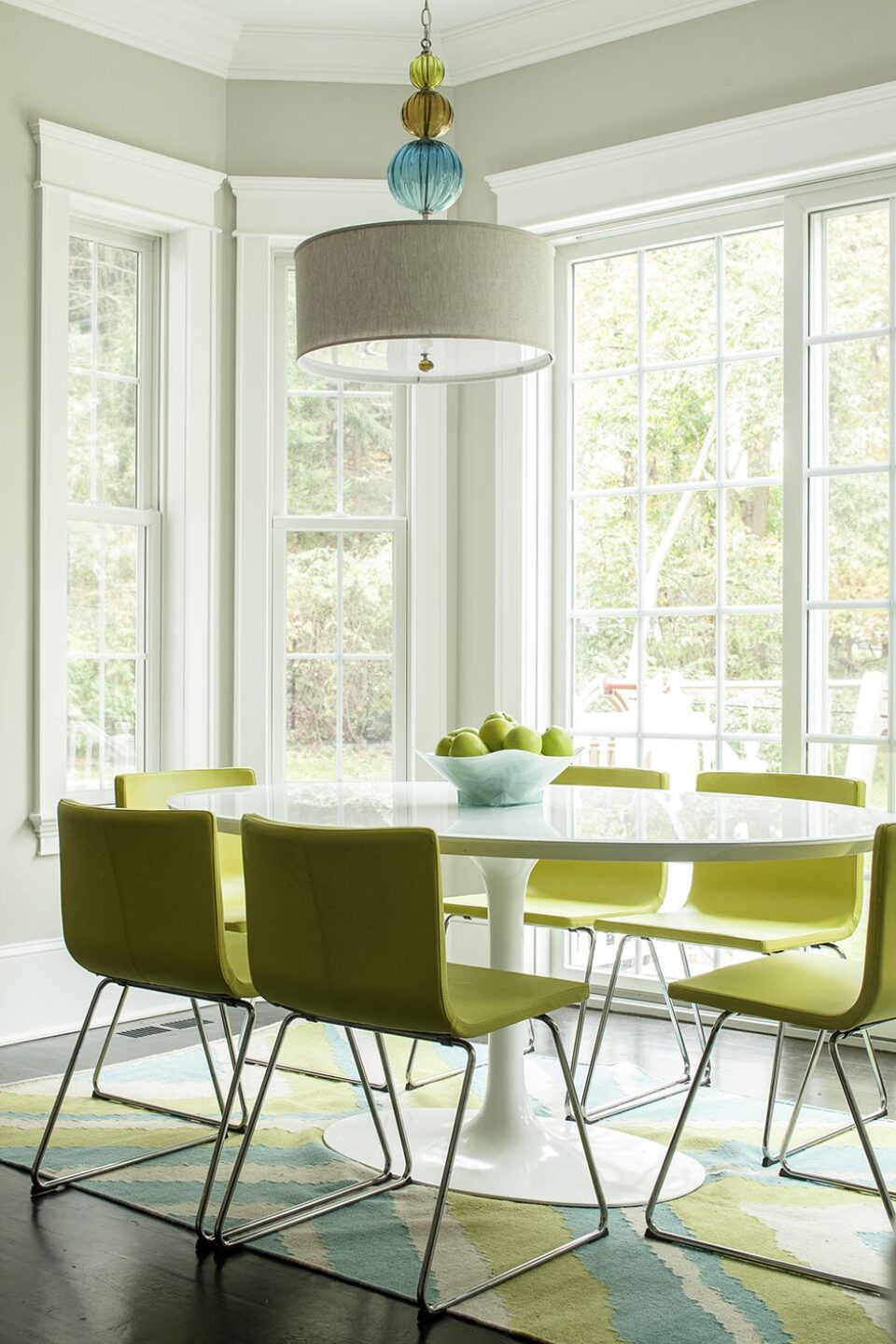 Green Chairs At Dining Table Green Blue Area Rug