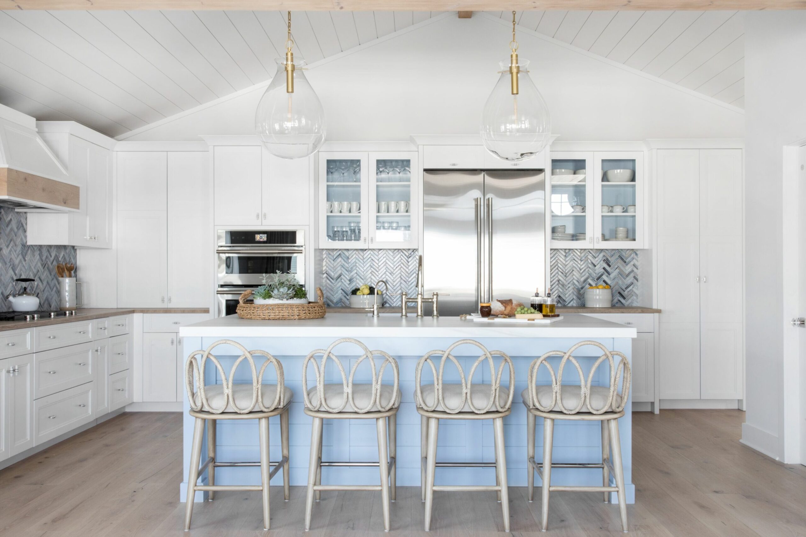K+co Living Beach House Kitchen Design