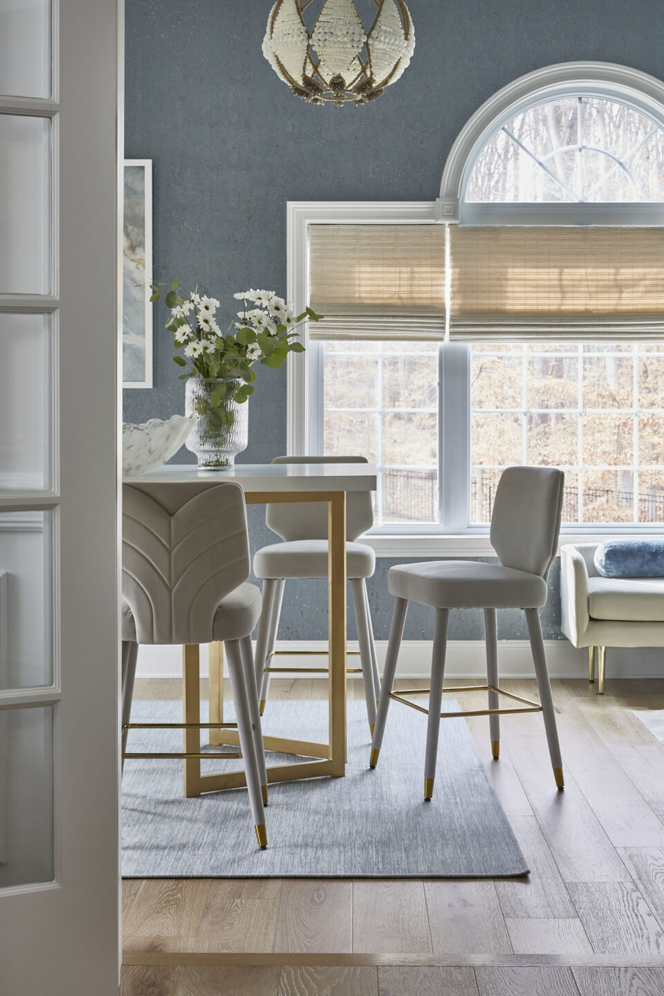 K+co Living Dining Table And Chairs