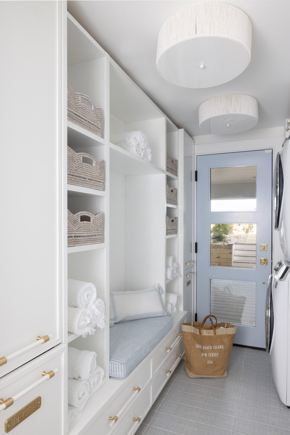 Laundry Room Interior Design Beach House
