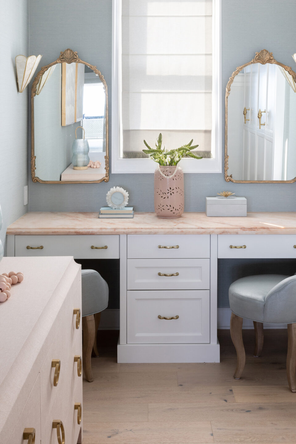 Vanity With Two Seats K+co Living